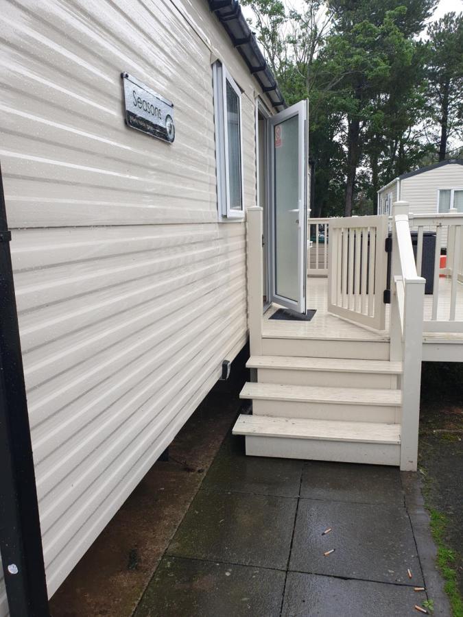 Haggerston Castle Tower Lawn Hire Hotel Berwick Upon Tweed Exterior photo